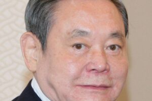 Samsung Chairman Lee Kun Hee passes away ! Good Bye Lee..Through Samsung you changed our lives!